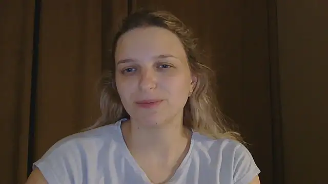 ElisSky301's cam snapshot