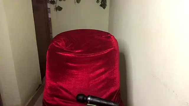 Madhubala01's cam snapshot