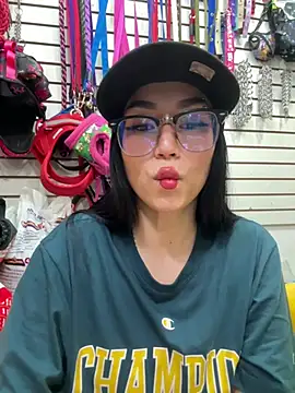 sophie_cute66's cam snapshot