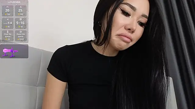 asianqueeny's cam snapshot