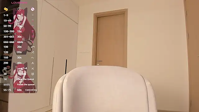 queenasian's cam snapshot