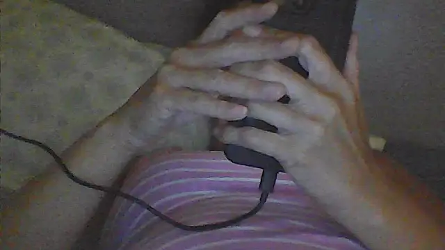 sarahkat86's cam snapshot