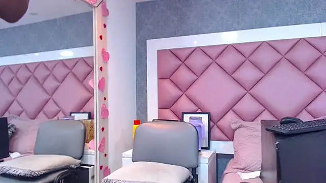 Thegreatonelady's cam snapshot