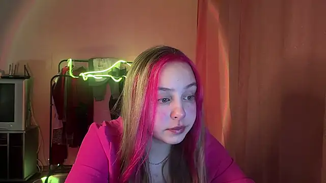 ZoraDearmon's cam snapshot