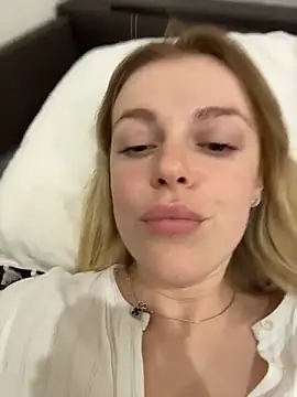 HarrietDart's cam snapshot