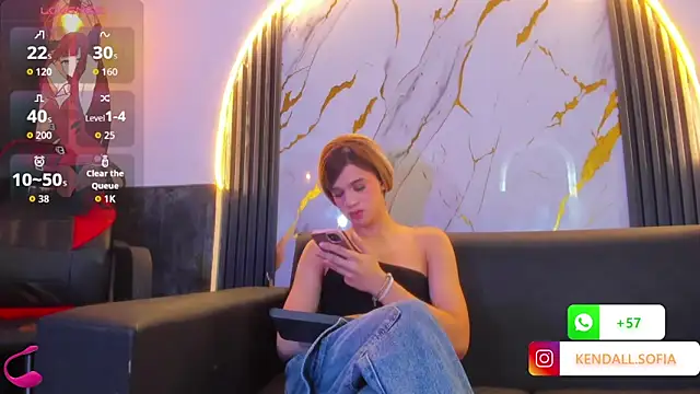 kendaal_foxx's cam snapshot