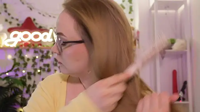 MonicaAsis's cam snapshot