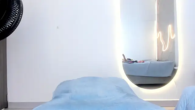 Shanntal_'s cam snapshot