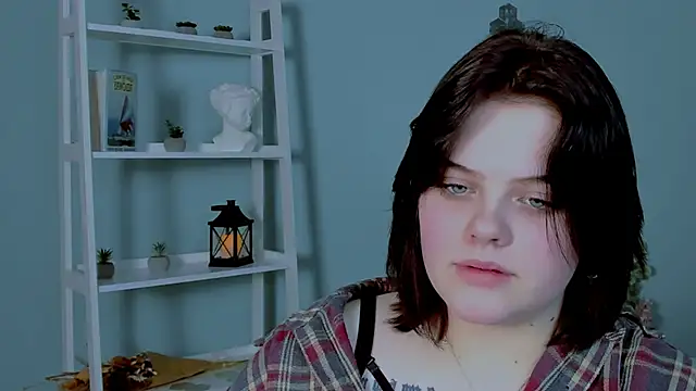 lika_pop's cam snapshot