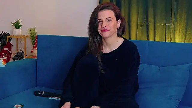 ScarlettNoirr's cam snapshot