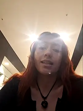 Eveeelyn25's cam snapshot