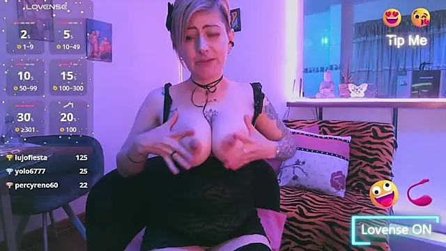 Maria_fernandaxxx_'s cam snapshot