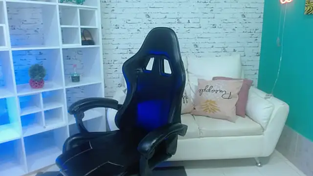 liss__greys's cam snapshot