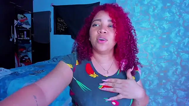 AngelaCoffee's cam snapshot