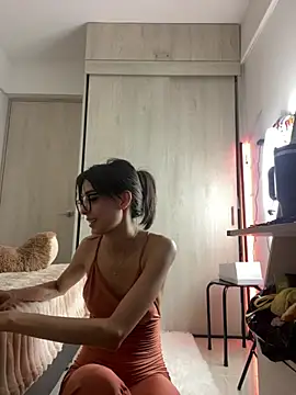 ZaraLuuv's cam snapshot