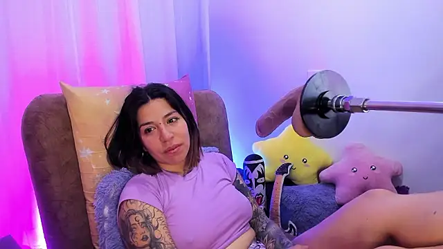 _antonella_dreamss's cam snapshot