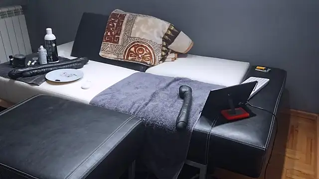 slavic_boy_39 live sex cam