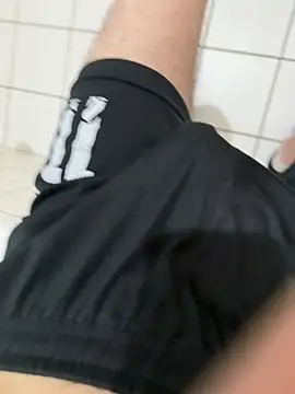 19yobigdick live sex cam