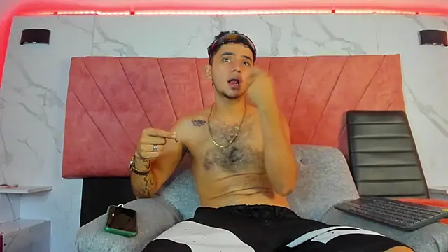 HellAndDante_'s cam snapshot