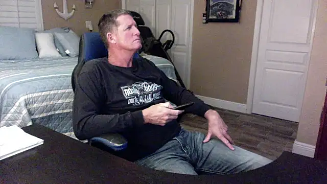 lvnlarge live sex cam