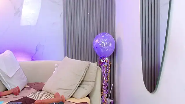 kiaratentation's cam snapshot