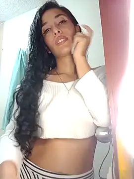 chloewildd_'s cam snapshot