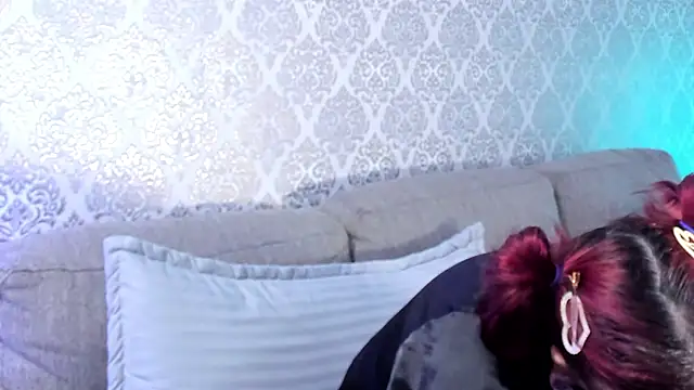 SuccubusDolly's cam snapshot