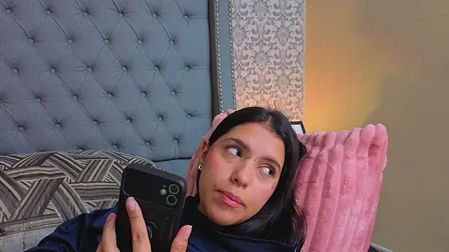 Abby_roussee's cam snapshot