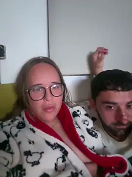 ParejaCanaria12's cam snapshot