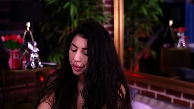 TanyaVonDe's cam snapshot