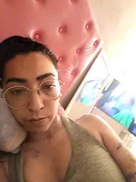 Yani-14's cam snapshot