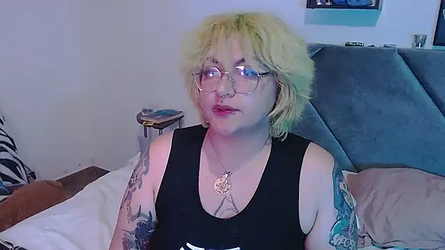 XxGreenGoodxX's cam snapshot