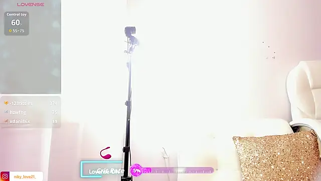 niky_love21's cam snapshot