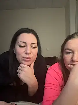 _Mila_Love's cam snapshot