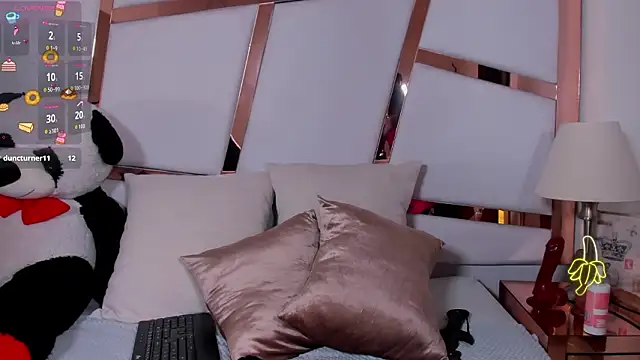 lizzy_jooss's cam snapshot