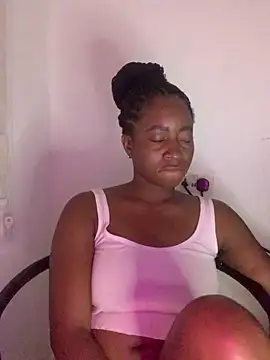 MISSMAYSROOM's cam snapshot