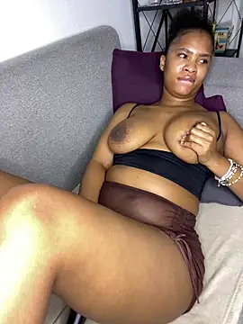 _Fifi's cam snapshot