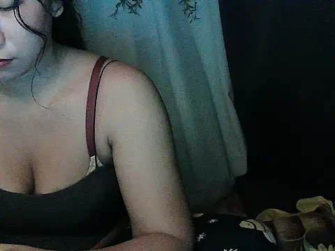 Hot_aya0516's cam snapshot