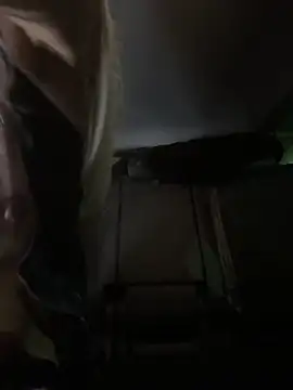 HOTLadyluna's cam snapshot