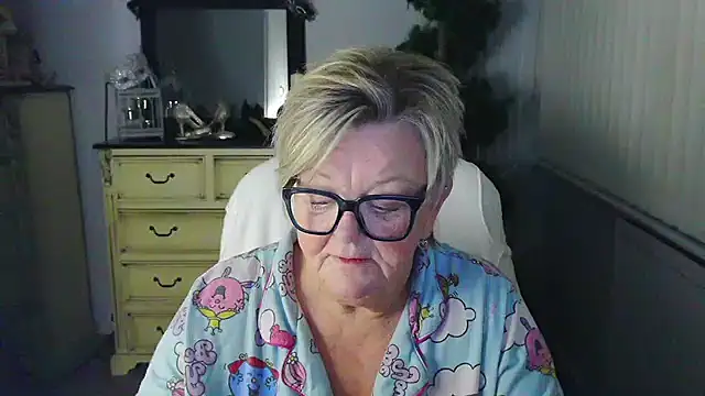 BridgetBlueEyes's cam snapshot