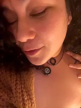 VanesssaMilf_'s cam snapshot