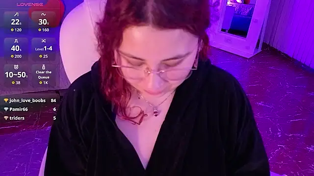 littlee_red's cam snapshot