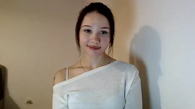 CarmenBody's cam snapshot