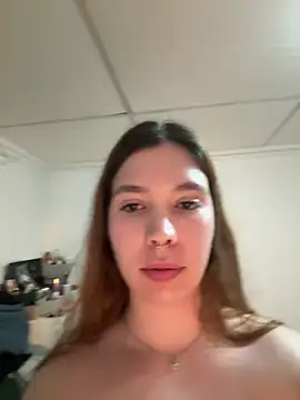 ineesdelrey live sex cam