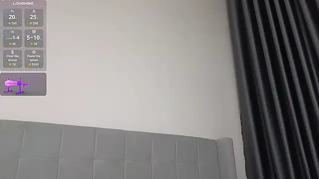 asianqueeny live sex cam