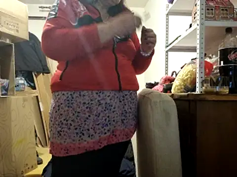 Samantha_Squirt@xh live sex cam