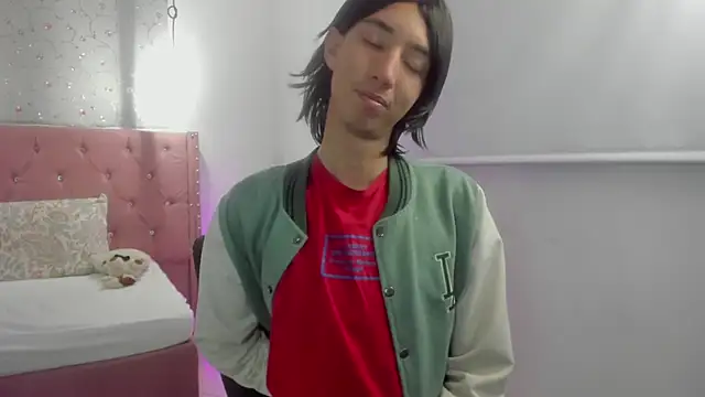 loverisu-coral live sex cam