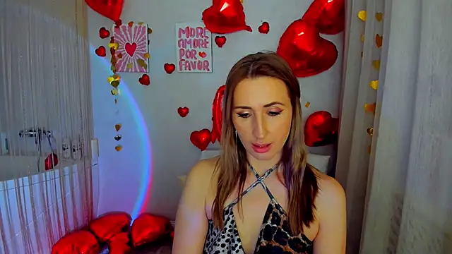 PassionGlow live sex cam