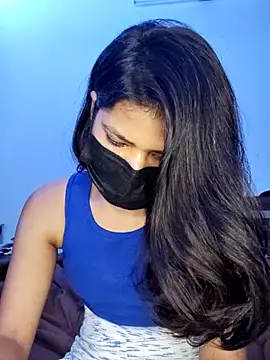 kavya-09's cam snapshot