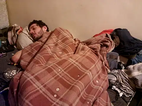 Savzybiggape's cam snapshot